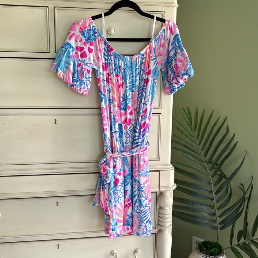 Lilly Pulitzer Samia Off Shoulder Romper S, Resort White Rainforest Retreat. - Picture 4 of 7
